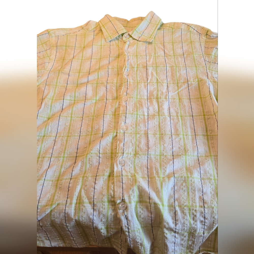 BKE 67 Button Down Short Sleeve Shirt Size Med